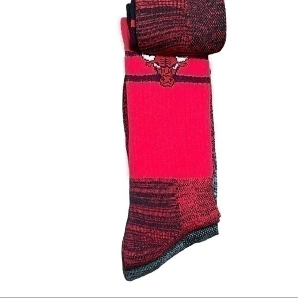 3 Pair Chicago Bulls Men’s Crew Socks - NWT